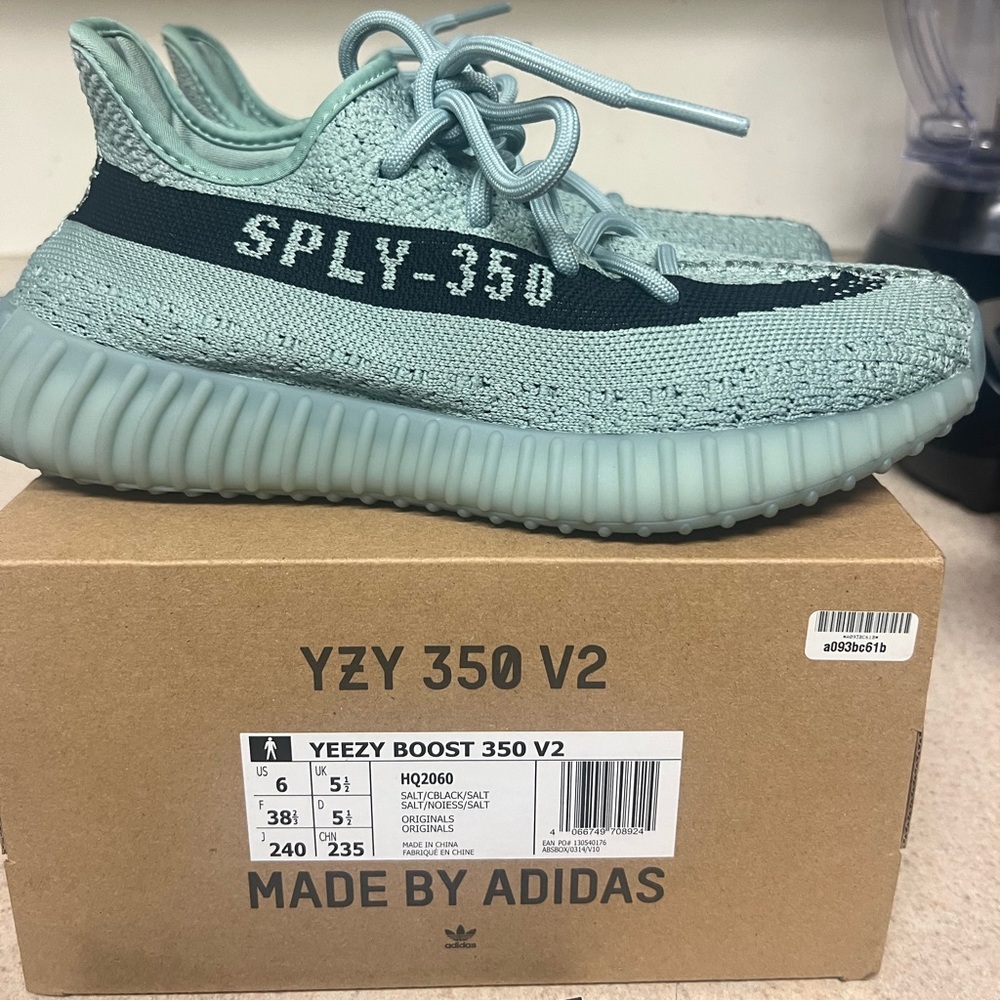 Yeezy 350 “Salt”